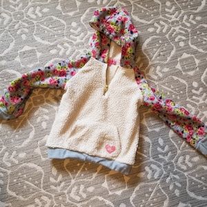 Betsy Johnson pullover jacket